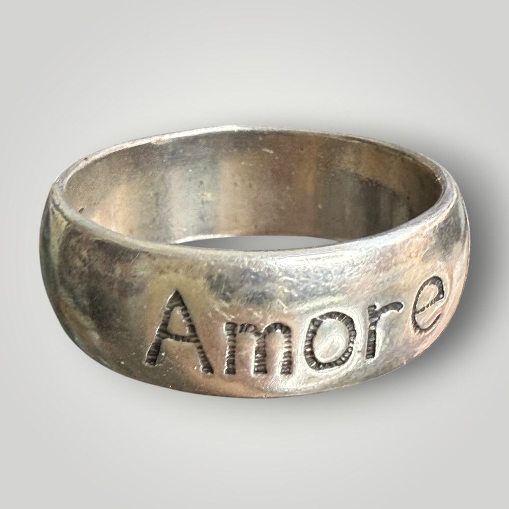 Vintage 925 Sterling Silver ‘Amore’ Ring Size 9 - Picture 3 of 7
